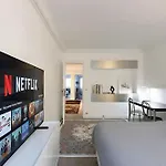 Prestigious 3br - Sleeps 7 - Arc De Triomphe Apartment *