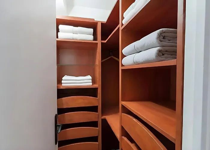 شقة Cosy 3br - Large Layout - Arc De Triomphe باريس