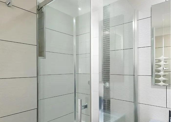 Cosy 3br - Large Layout - Arc De Triomphe *
