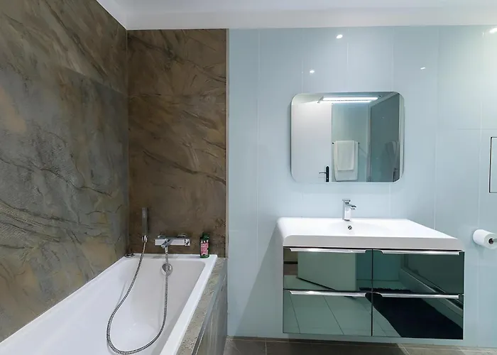 Cosy 3br - Large Layout - Arc De Triomphe Lägenhet *